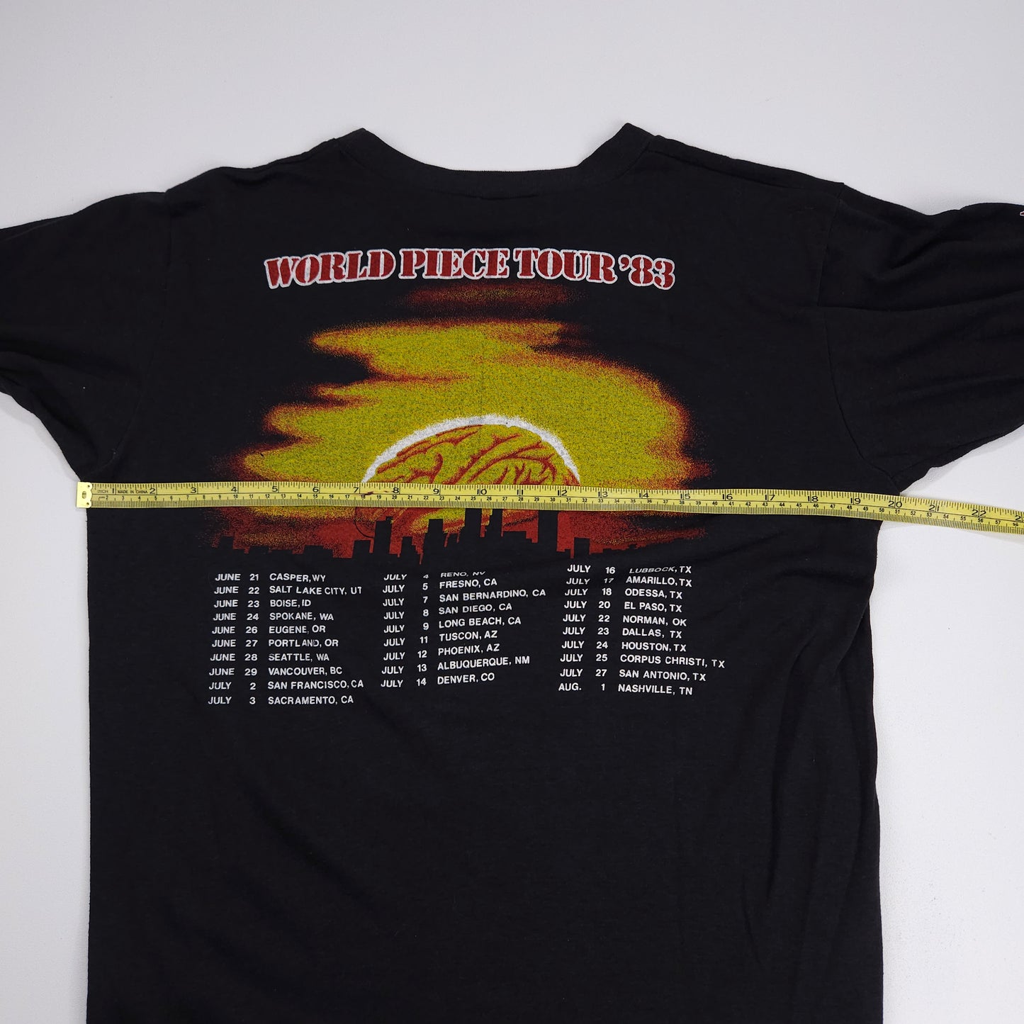 IRON MAIDEN Concert Shirt 83 Size M/L World Piece Tour